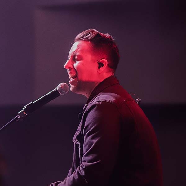 eric Worship Pastor